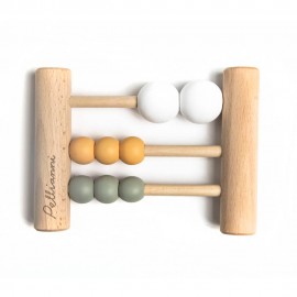 Maracas de madera y suaves colores para que el bebé disfrute agitándolas