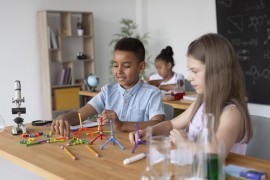 Juegos de ciencia de niños para aprender de forma divertida